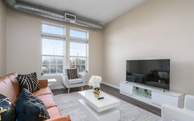 Downtown Indy Private Bedroom - Shared