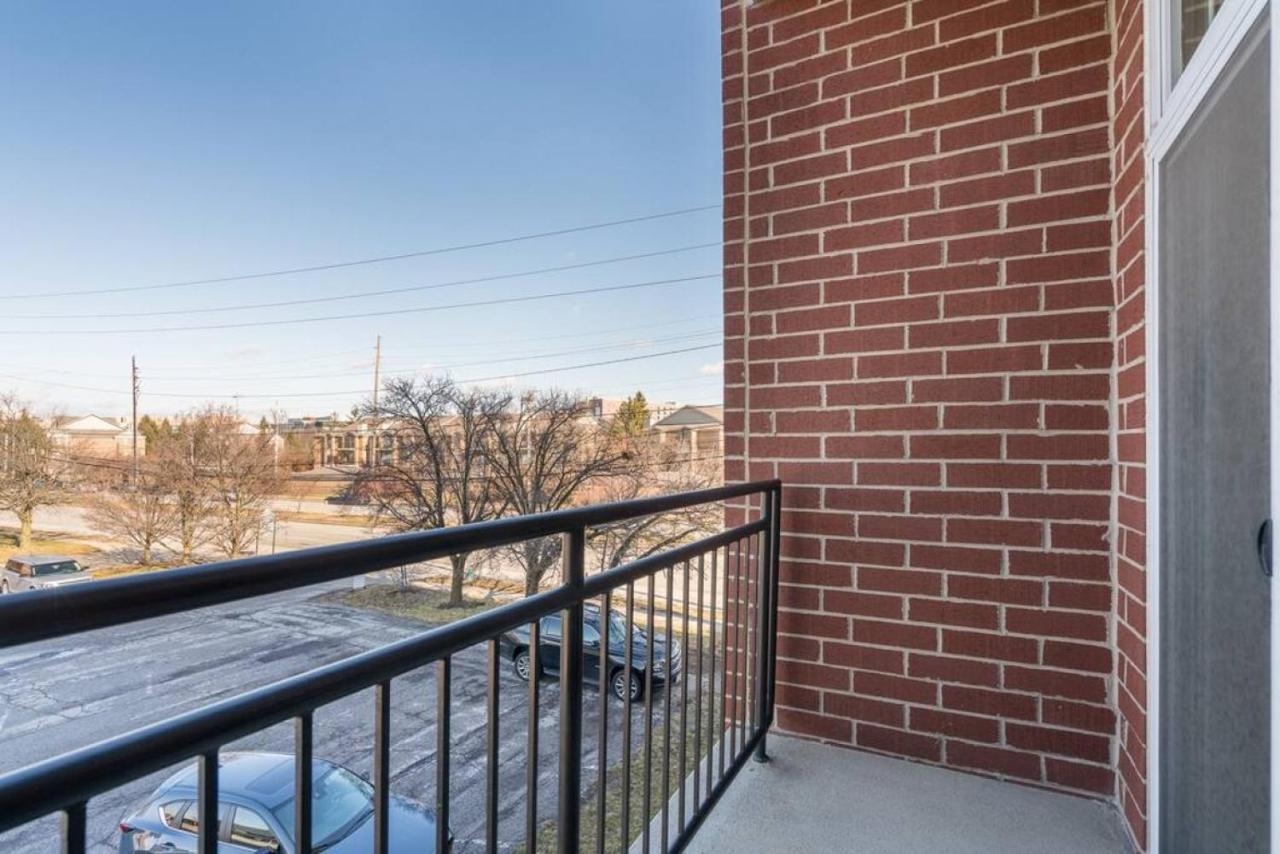Downtown Indy Private Bedroom - Shared Indianapolis Exterior photo